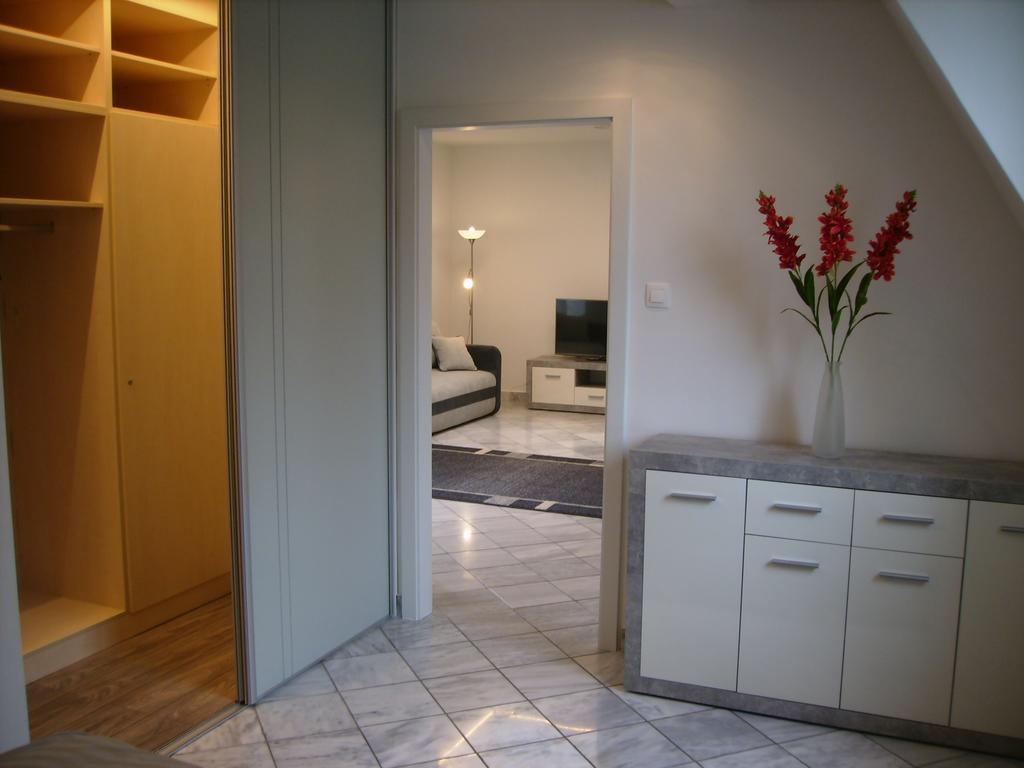 쇼프론 Fueredi Haz Apartman 아파트 외부 사진